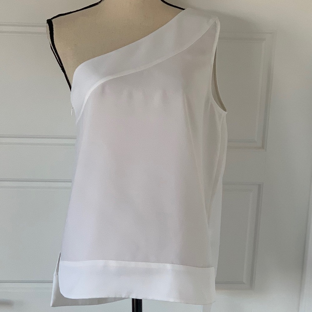 BRSOT Banana Republic Sleeveless One-Shoulder Top